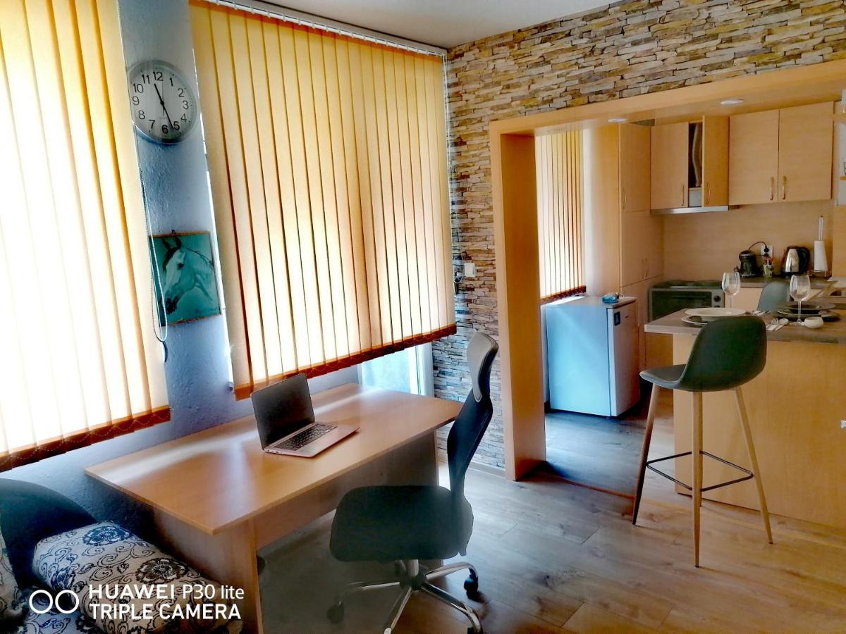Comfort Getaway Studio Varna Exterior foto